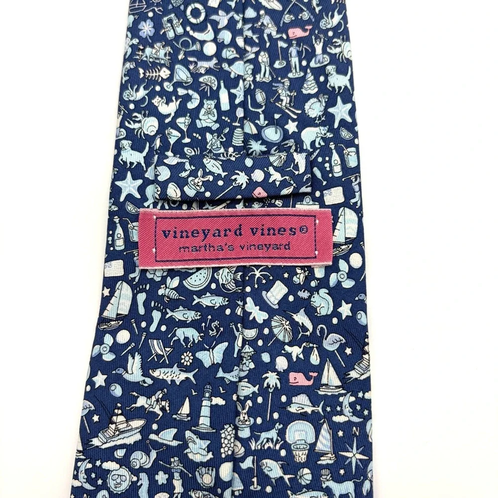 Vineyard Vines Martha's Vineyard Mens Silk Tie Multi Icon Design Nautical Golf